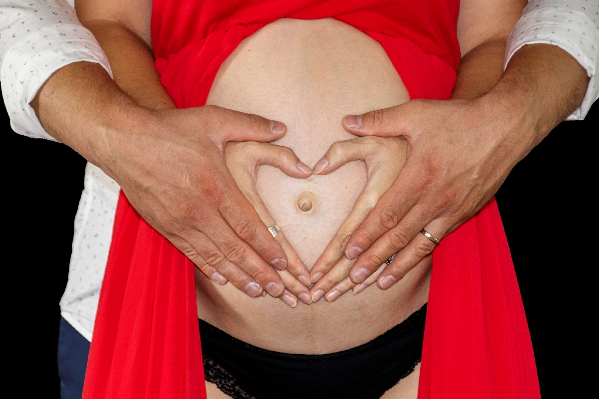 Ventre d'une femme enceinte